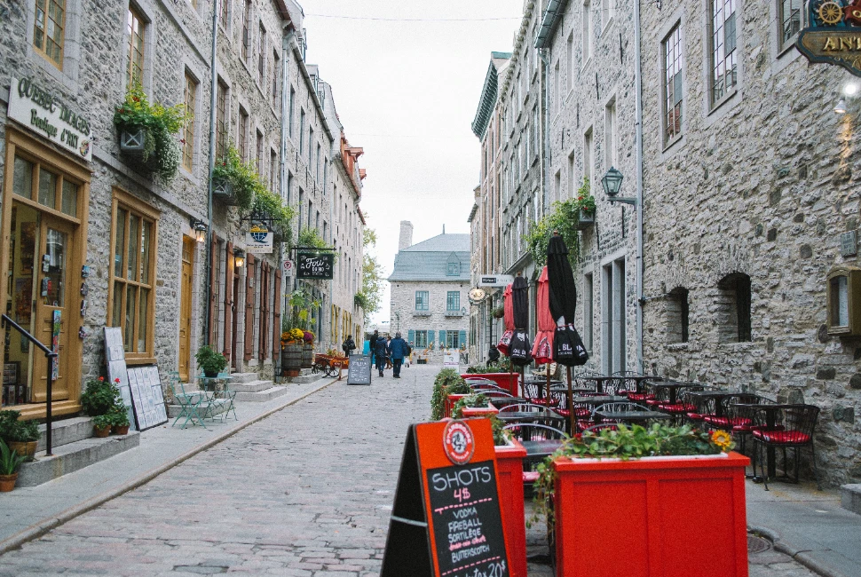 Where to Eat in Quebec City, QC: A Culinary Journey through Flavorful Delights